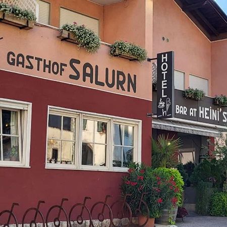 Gasthof Salurn Eksteriør billede